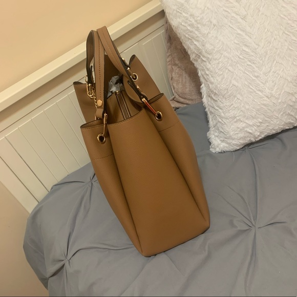 New York & Company purse - Picture 6 of 8